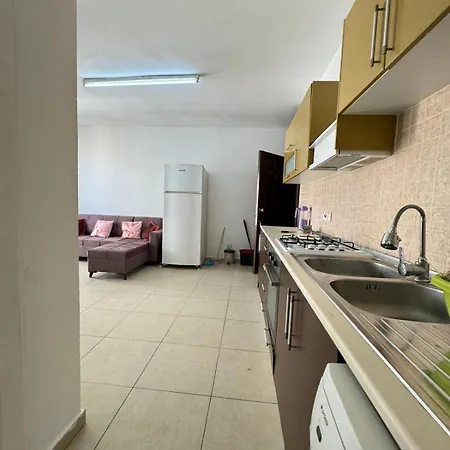 Girne Merkez شقة Aglantzia